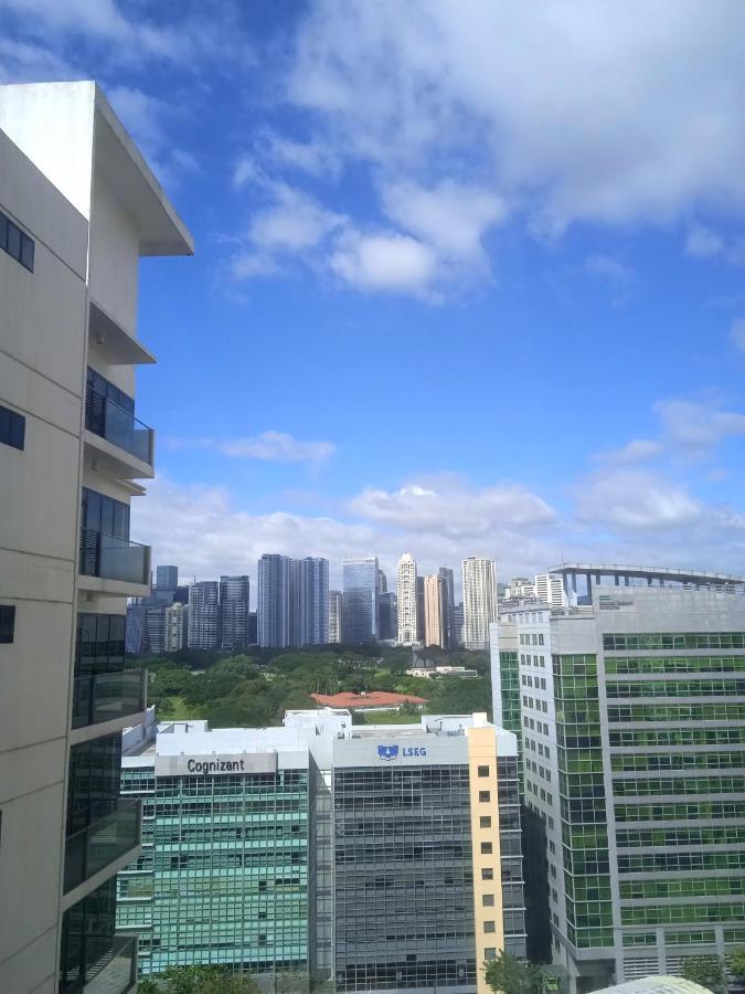 Mckinley Hills Bgc Taguig City Condo Manila Exterior photo