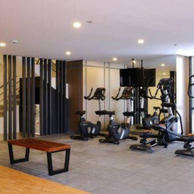 Mckinley Hills Bgc Taguig City Condo Manila Exterior photo