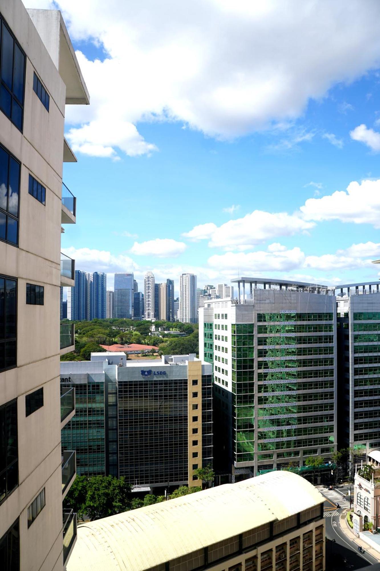 Mckinley Hills Bgc Taguig City Condo Manila Exterior photo
